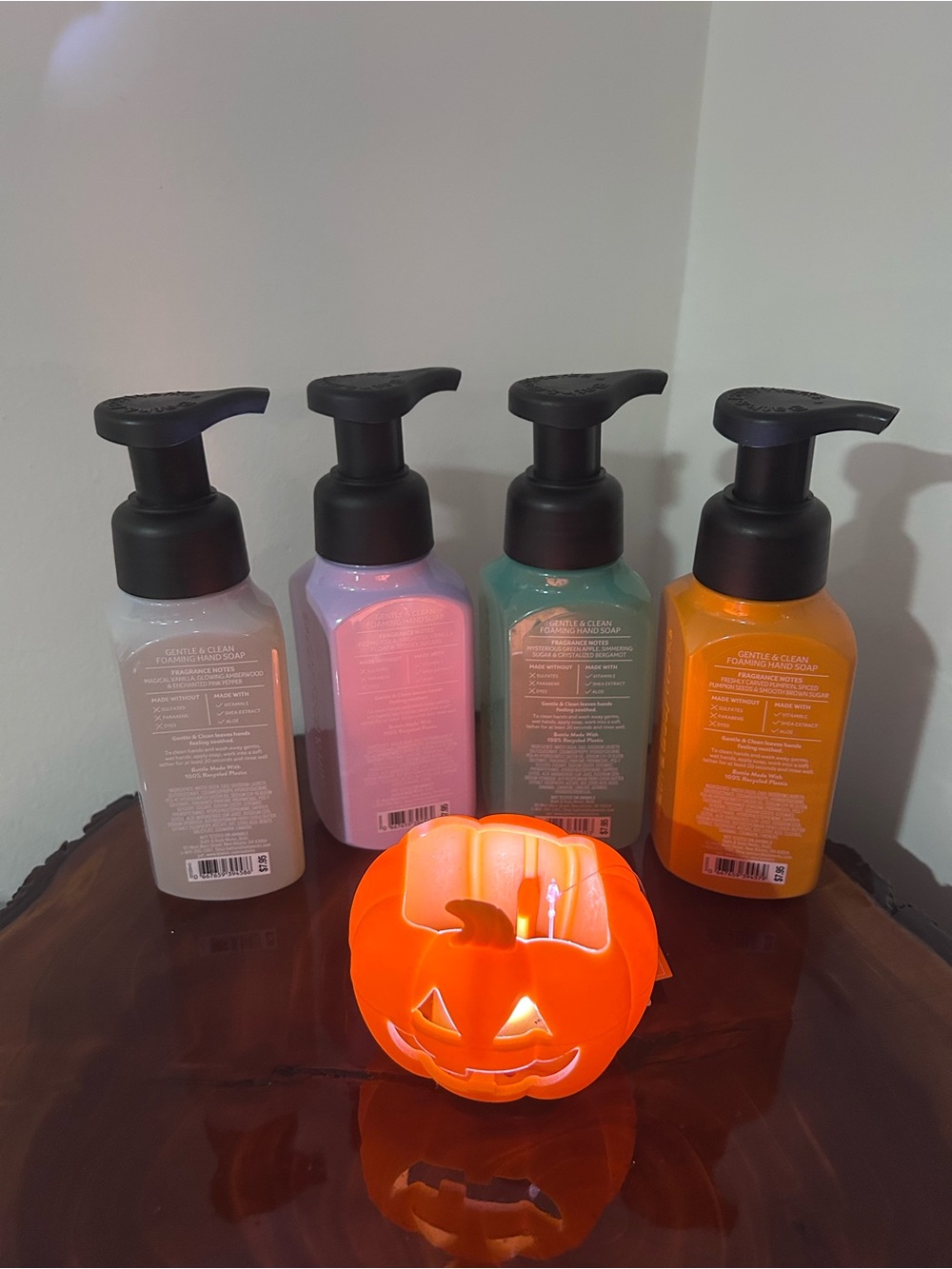 NWT Bath & Body Works Soap Holder & Soaps - Picture 7 of 11